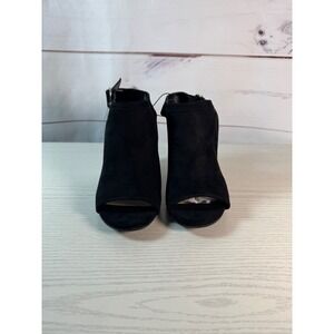 NWT Rhea Black Peep Toe Strapped Ankle Booties / Size 6.5 / Sku0149